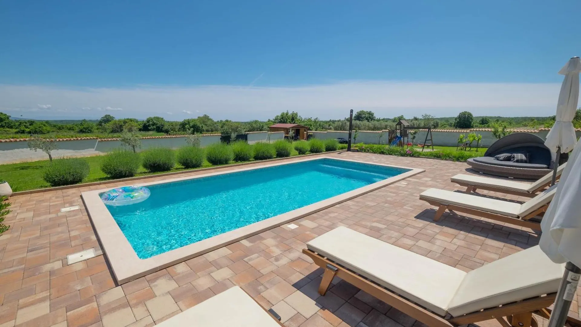 Anima Calma Filipana- Family Villa Surrounded With Vineyards And Olive Groves Croatia