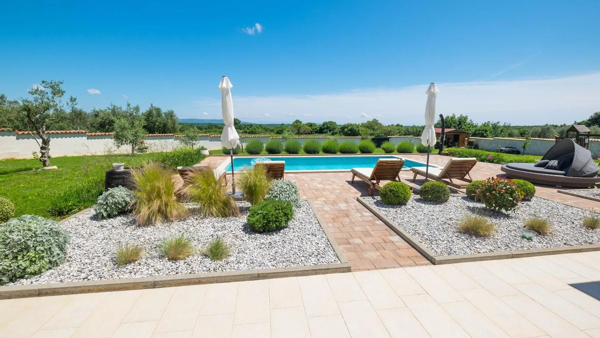 Anima Calma Filipana- Family Villa Surrounded With Vineyards And Olive Groves Croatia